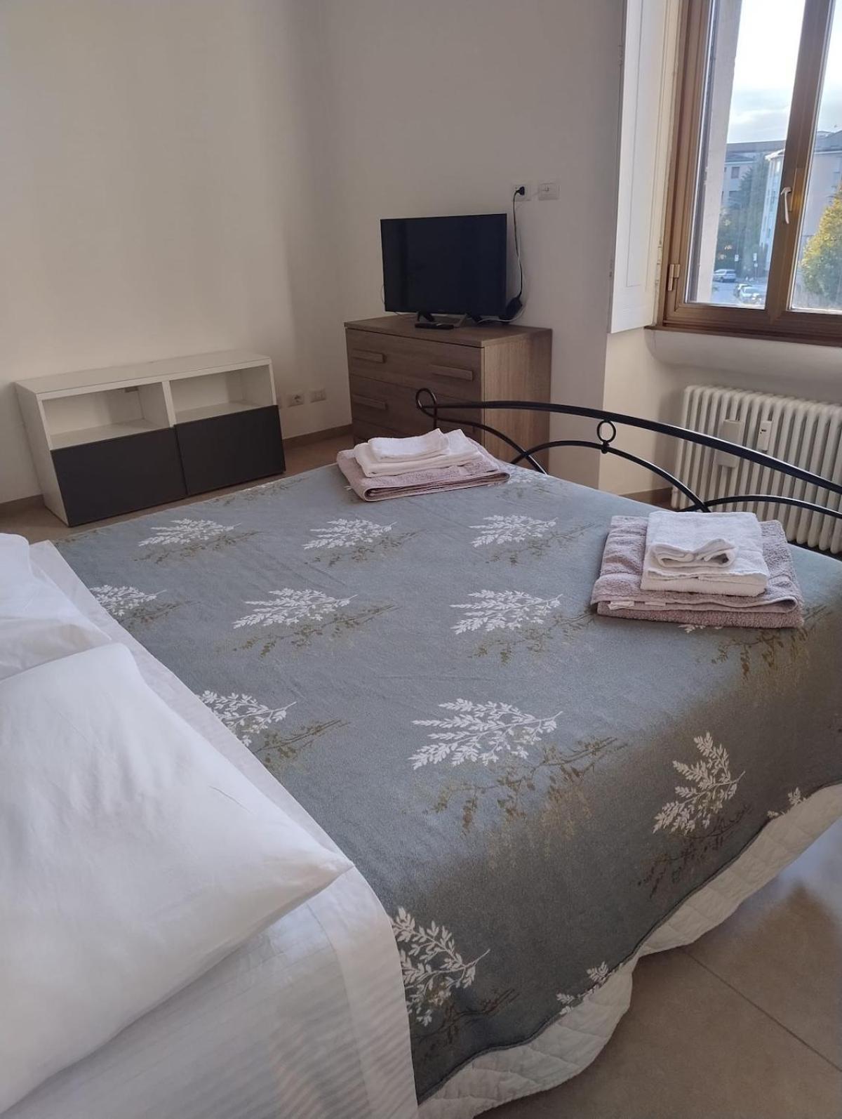 Renovated Near Metro And Station - Laurana * Mailand