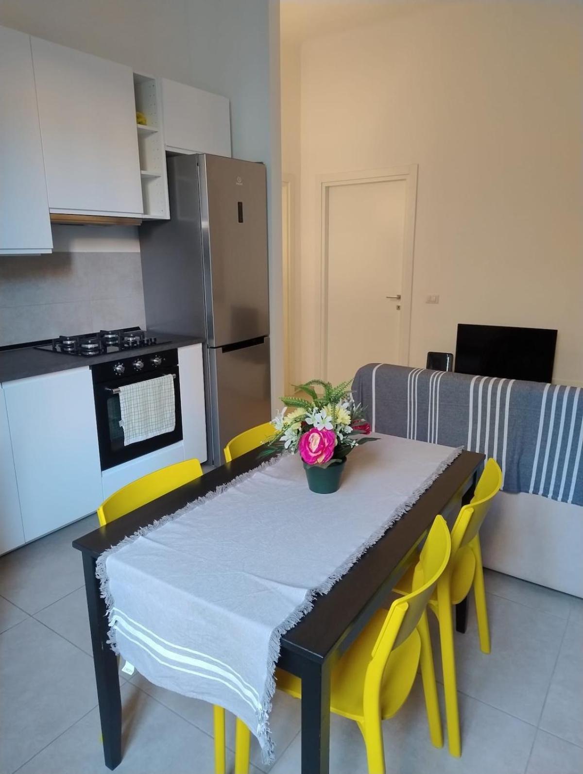 Renovated Near Metro And Station - Laurana * Mailand
